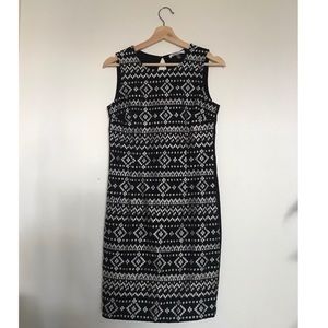 DKNYC Aztec pattern sheath cocktail dress size 4
